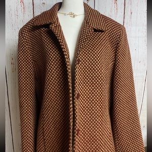 Vintage Jones New York woman blazzer